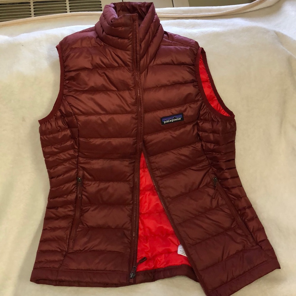 Patagonia women’s down vest